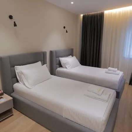 Granda 4* Tirana